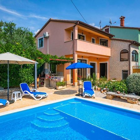 Villa Margerita With Private Pool, Yard And Parking Kaštelir Exteriör bild