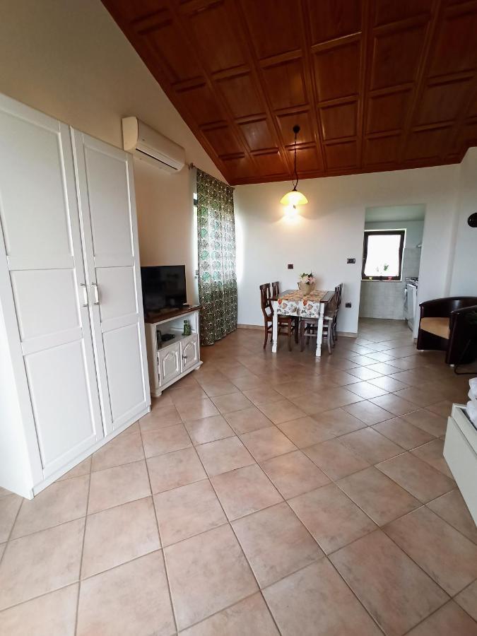 Villa Margerita With Private Pool, Yard And Parking Kaštelir Exteriör bild